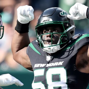 Former New York Jets defensive end Carl Lawson could be a late free agency addition for the Atlanta Falcons.