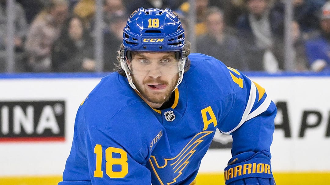 Jan 3, 2026; St. Louis, Missouri, USA; St. Louis Blues center Robert Thomas (18) controls the puck against the Montreal Canadiens during the second period at Enterprise Center. Mandatory Credit: Jeff Curry-Imagn Images