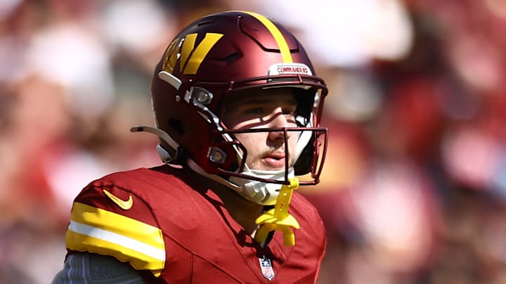 Washington Commanders tight end Ben Sinnott