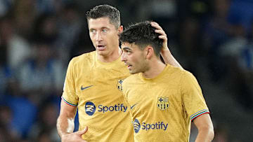 Robert Lewandowski y Pedri, FC Barcelona 
