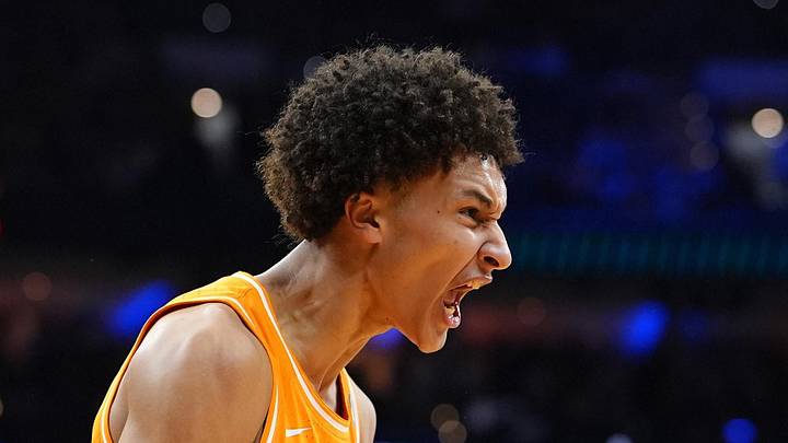 Tennessee Volunteers forward Nate Ament (10) reacts against the Virginia Cavaliers in the first half during a second round game of the men's 2026 NCAA Tournament at Xfinity Mobile Arena on March 22, 2026.