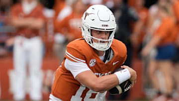 Texas Longhorns quarterback Arch Manning