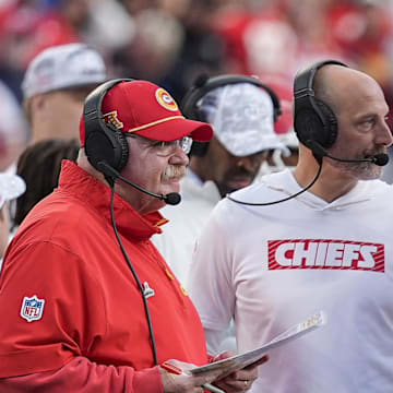Nov 24, 2024; Charlotte, North Carolina, USA; Kansas City Chiefs head coach Andy Reid talks with quarterback Patrick Mahomes (15) during a time out during the second half against the Carolina Panthers at Bank of America Stadium. Mandatory Credit: Jim Dedmon-Imagn Images