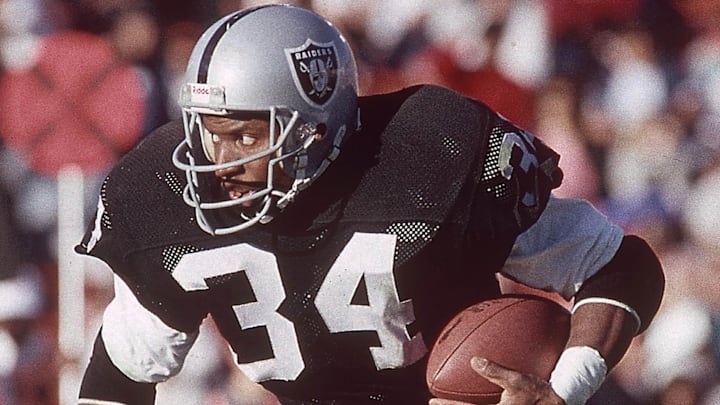 Los Angeles Raiders running back Bo Jackson 
