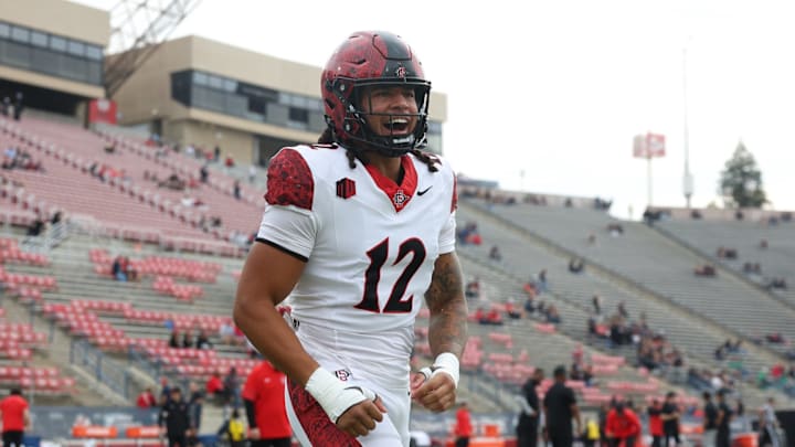 San Diego State Aztecs linebacker Owen Chambliss (12). San Diego State Aztecs linebacker Owen Chambliss (12).