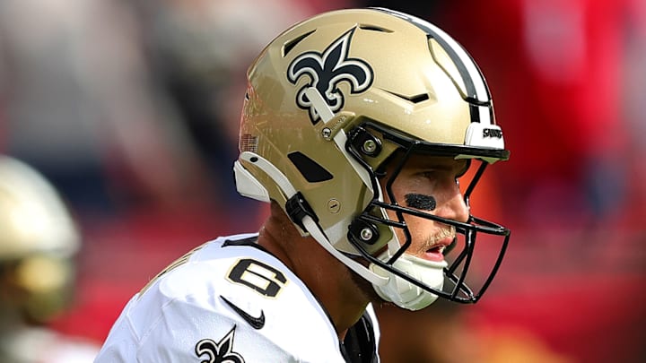 New Orleans Saints QB Tyler Shough (6) looks on during a game against the Tampa Bay Buccaneers on Dec. 7, 2025.