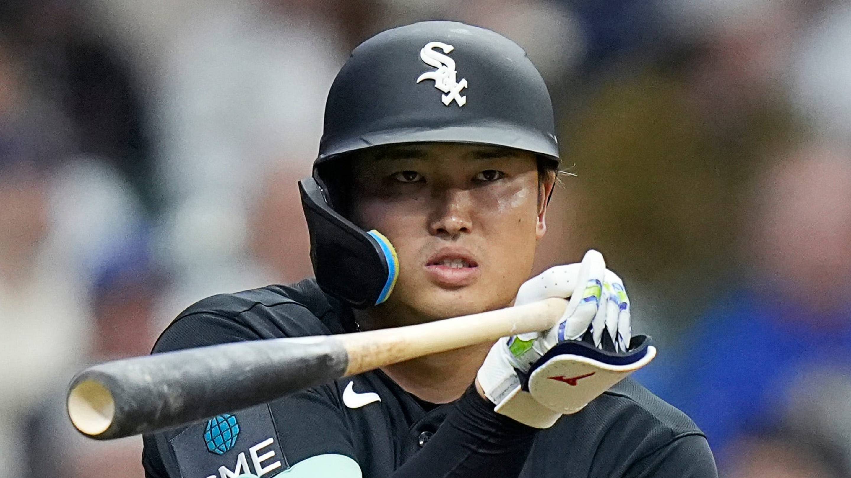 Chicago White Sox first baseman Munetaka Murakami (5) walks during the fourth inning of the Opening Day game against the Milwaukee Brewers on Thursday March 26, 2026 at American Family Field in Milwaukee, Wisconsin.