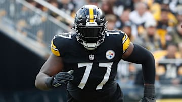 Pittsburgh Steelers offensive tackle Broderick Jones