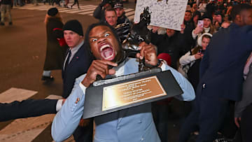 Travis Hunter left an impression on a fellow Heisman winner