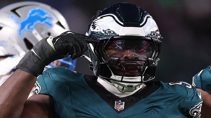 Philadelphia Eagles defensive tackle Moro Ojomo