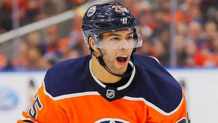 Dec 23, 2017; Edmonton, Alberta, CAN; Edmonton Oilers defensemen Darnell Nurse (25) skates against the Montreal Canadiens at Rogers Place. Mandatory Credit: Perry Nelson-USA TODAY Sports
