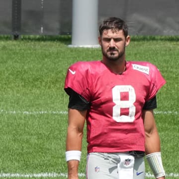 Florham Park, NJ -- August 21, 2024 -- Giants quarterback Daniel Jones during practice. The New York Giants came to the Atlantic Health Jets Training Center in Florham Park, New Jersey to take part in a joint practice with the New York Jets.