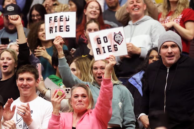 Ries Miadich fans