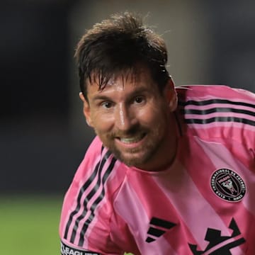 Lionel Messi picked up an injury on Saturday night against Necaxa.