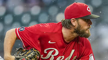 Cincinnati Reds starting pitcher Wade Miley