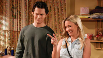 Montana Jordan and Emily Osment in Georgie & Mandy's First Marriage on CBS