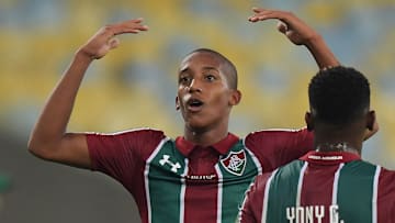 João Pedro, que hoje brilha no Chelsea, foi mal vendido pelo Fluminense