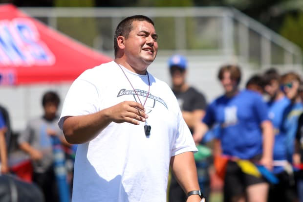 Glencoe head coach Ian Reynoso