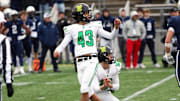 Zander Morris booted a 32-yard field goal in West Linn's 6A Open championship-clinching victory over Lake Oswego.