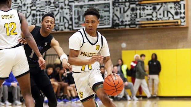 Roosevelt senior Jasmere Davis Jr.