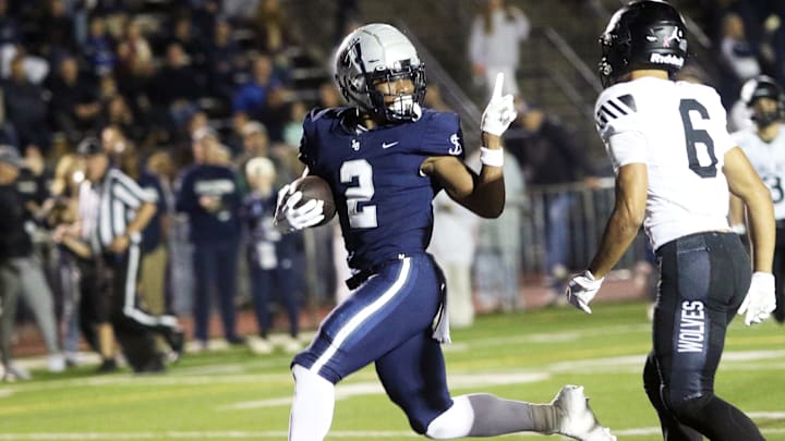 Lake Oswego running back LaMarcus Bell Lake Oswego running back LaMarcus Bell