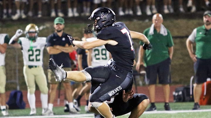 Calvin Evans is a top kicker and punter for the Tualatin Timberwolves. Calvin Evans is a top kicker and punter for the Tualatin Timberwolves.