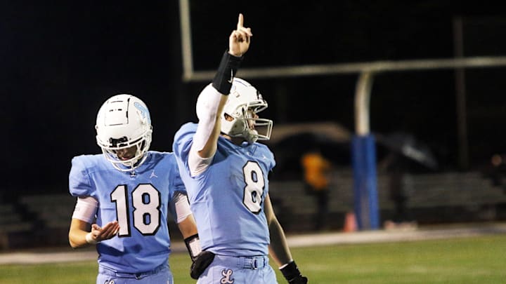 Junior quarterback Drew Weiler and the Lakeridge Pacers are the No. 4 seed in the 6A Open bracket. Junior quarterback Drew Weiler and the Lakeridge Pacers are the No. 4 seed in the 6A Open bracket.