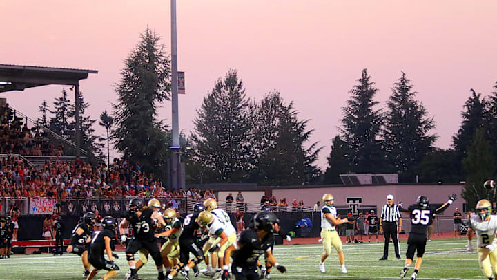 The 2024 Oregon high school football regular season is reaching the midway point.