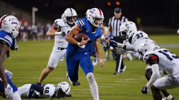 West Georgia quarterback Davin Wydner