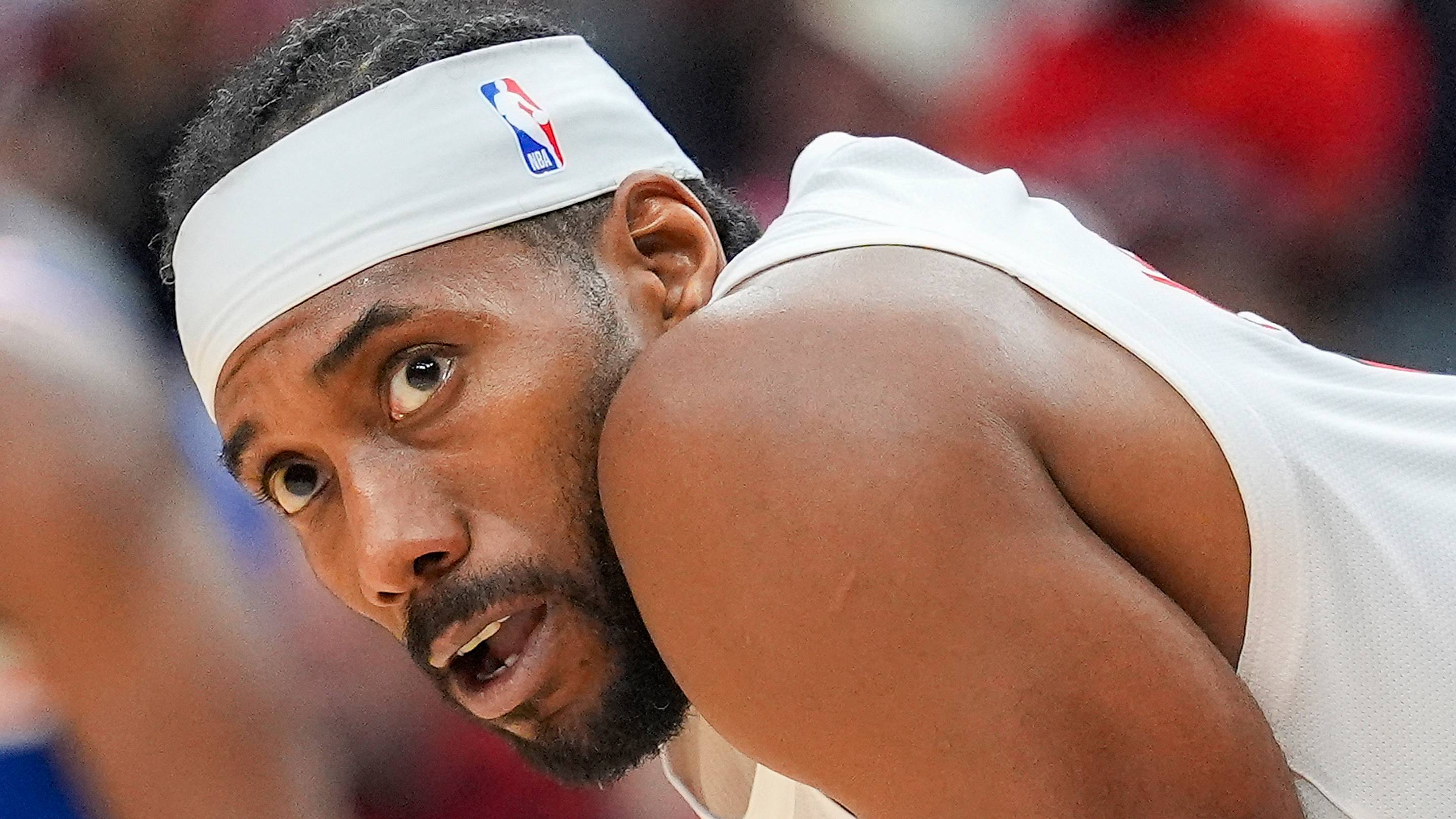 Kawhi Leonard's Bold Message Should Ease Raptors Concerns