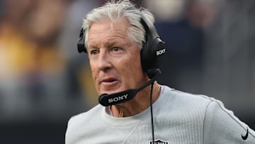 Nov 30, 2025; Inglewood, California, USA; Las Vegas Raiders head coach Pete Carroll during the first half at SoFi Stadium. Mandatory Credit: Kiyoshi Mio-Imagn Images
