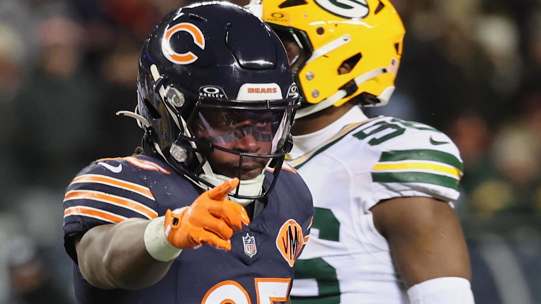 The Chicago Bears weren't able to sign away a running back who'd be perfect as RB2 in The Windy City
