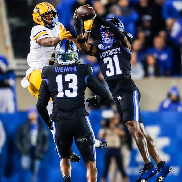Maxwell Hairston (31) IN