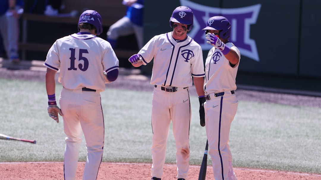 TCU Baseball tops No. 22 Kansas 7-2 on Sunday