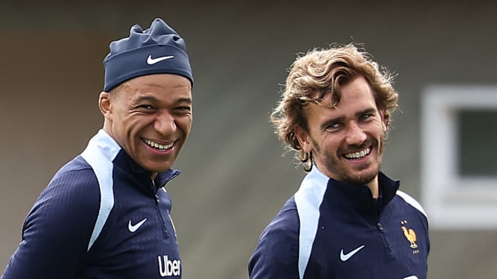 Kylian Mbappé et Antoine Griezmann - équipe de France