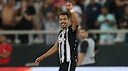 Eduardo pode voltar a atuar neste confronto 