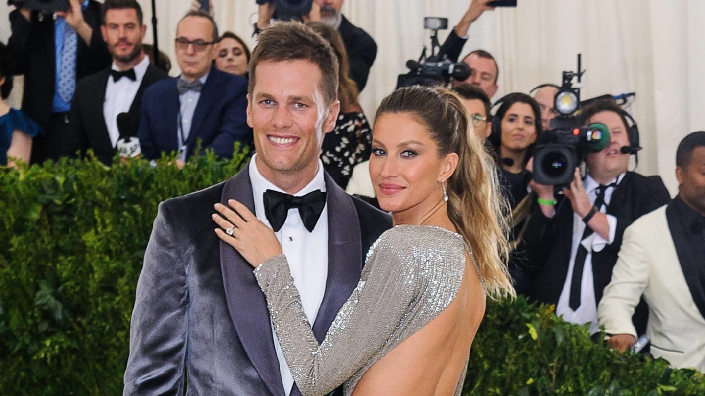 Tom Brady Honors Exes and Mother on Mother's Day