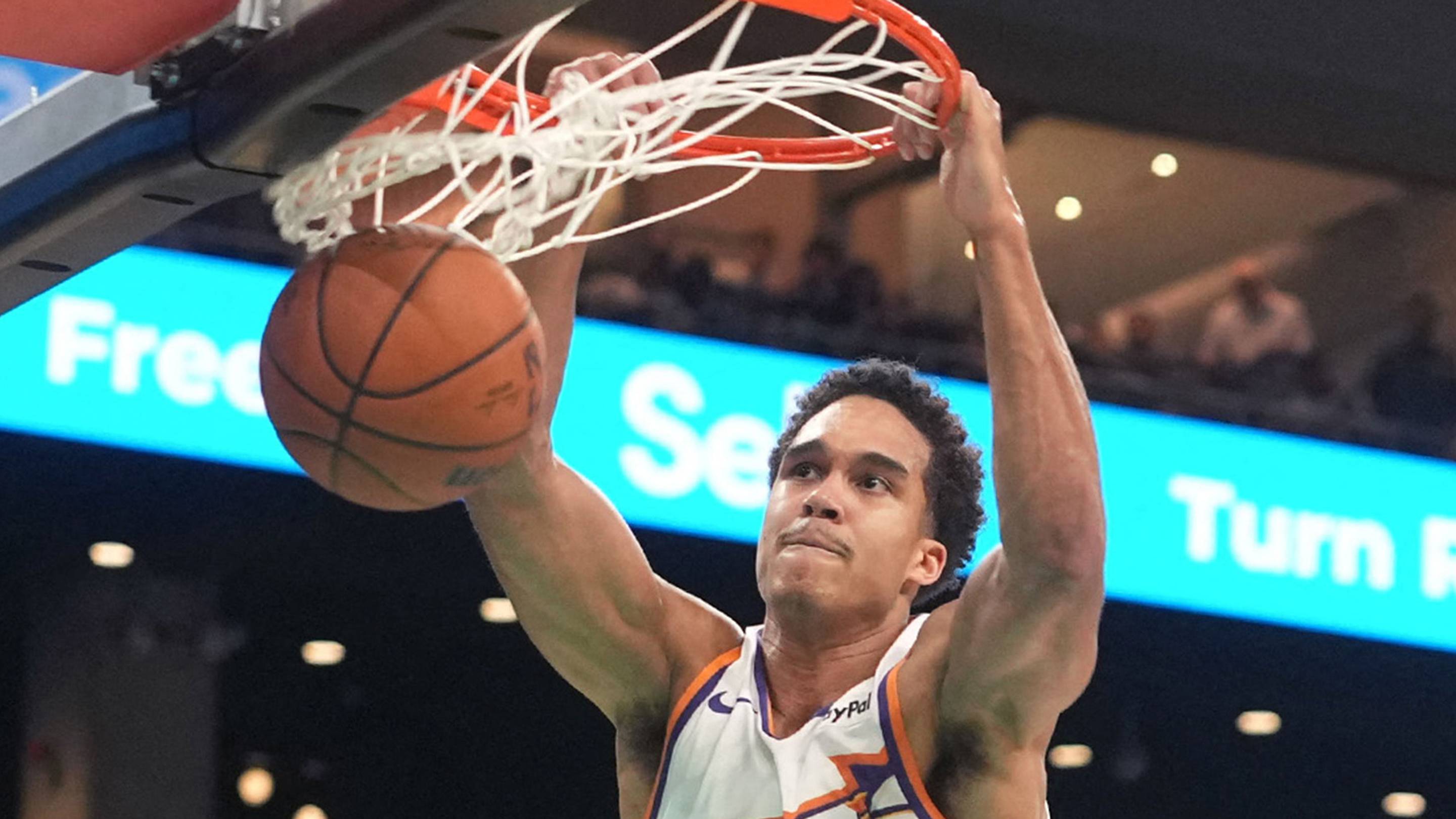 What Suns Lineup Looks Like After Mark Williams Injury