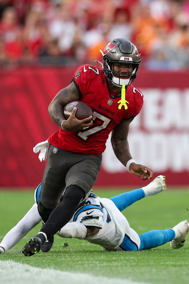 Tampa Bay Buccaneers running back Bucky Irving runs with the ball against the Carolina Panthers.