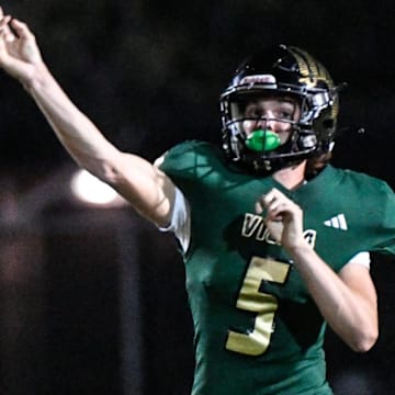 Eric Nelson passes the ball for Viera during the game against Osceola Tuesday, October 15, 2024. The game was delayed from last Friday due to Hurricane Milton. Craig Bailey/FLORIDA TO2AY via USA TODAY NETWORK