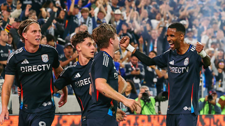 Anders Dreyer and Onni Valakari scored to lead San Diego FC to a Game 1 win over the Portland Timbers. 