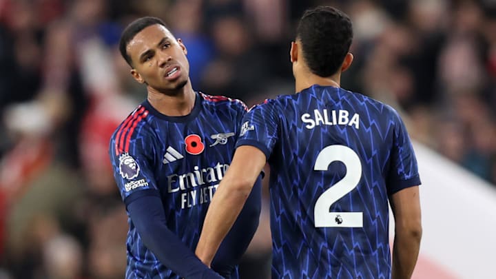 阿尔特塔透露阿森纳防守核心萨利巴和加布里埃尔伤愈复出时间