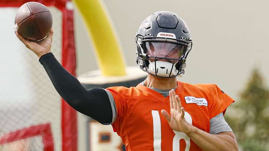 Bears coach Ben Johnson on Caleb Williams: “I saw a guy with immense potential. Every week he made throws that made you drop your jaw a little bit. Hell, I experienced it when I was standing on the sideline when he played against us.” | Kamil Krzaczynski-Imagn Images
