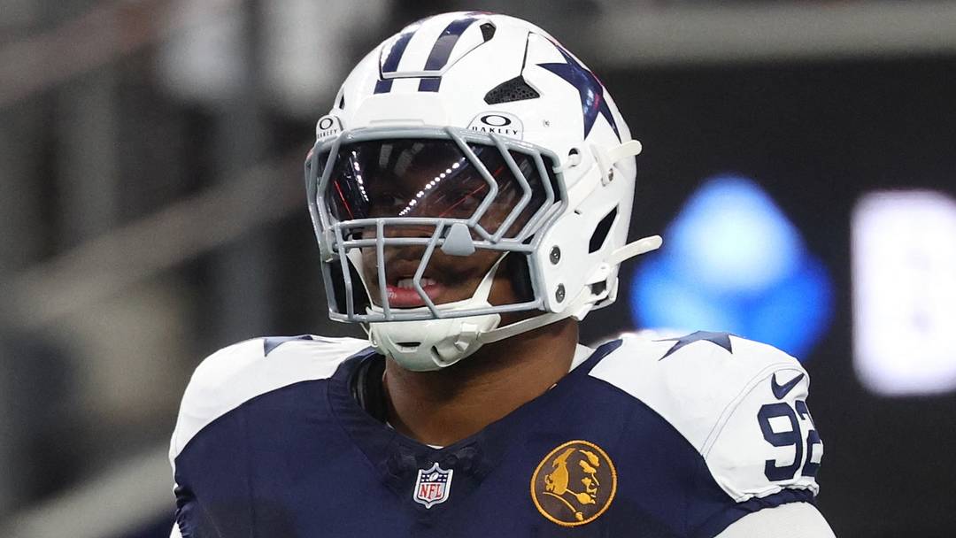 Dallas Cowboys defensive tackle Quinnen Williams 