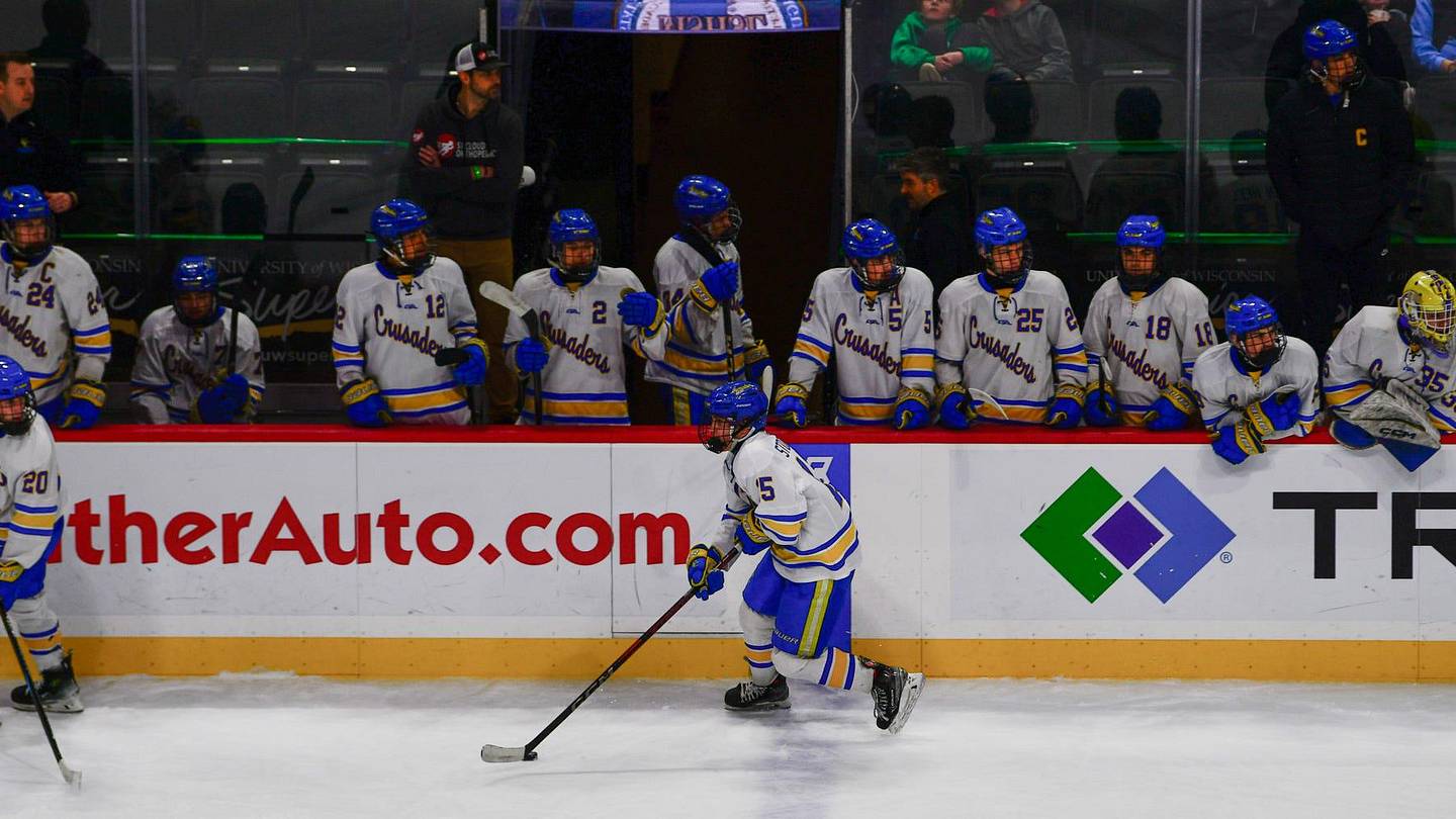 Live score updates: East Grand Forks vs St. Cloud Cathedral in Minnesota high school boys hockey 1A championship
