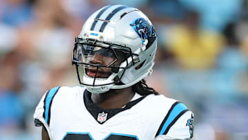 Carolina Panthers outside linebacker Princely Umanmielen
