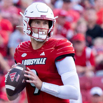 Louisville Cardinals quarterback Tyler Shough (9) looks for an open pass during their game against the Jacksonville State Gamecocks on Saturday, Sept. 7, 2024 at L&N Federal Credit Union Stadium in Louisville, Ky.