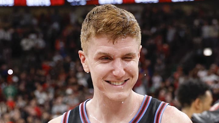 Chicago Bulls guard Kevin Huerter (13) celebrates after scoring a game winning three-pointer against the Boston Celtics at United Center on Jan 24, 2026.