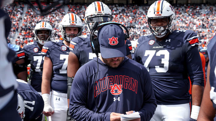 Auburn Tigers offensive line coach Jake Thornton is in on several blue-chip recruits.