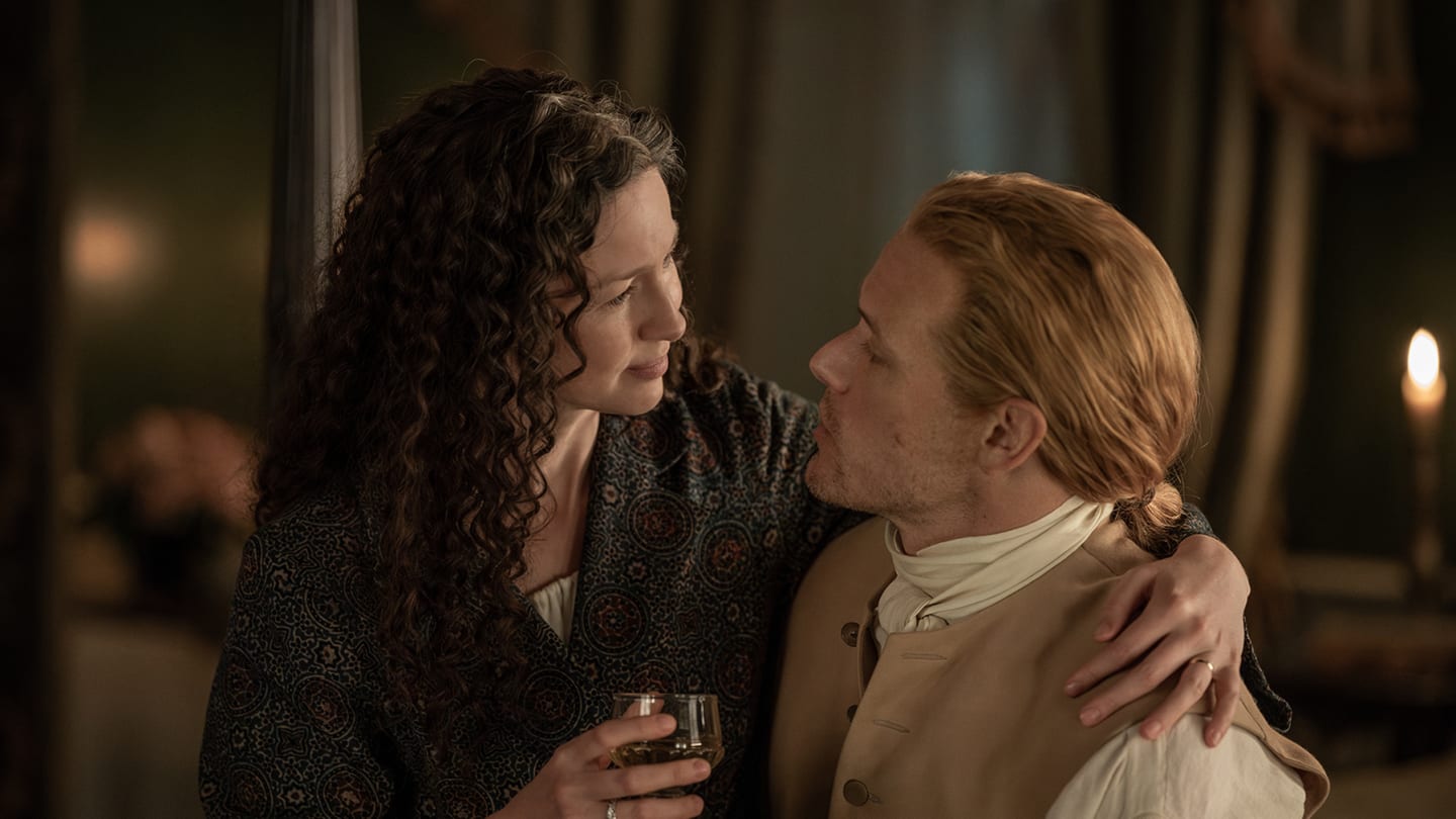 Outlander fans are feeling conflicted over Jamie and Claire's hair in the final season